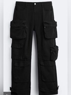NOVAMEN size 32, black joggers, Never worn NWOT
